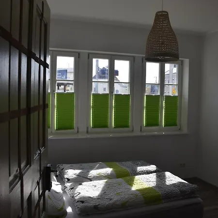 Bahnhof Lejlighed Laussnitz