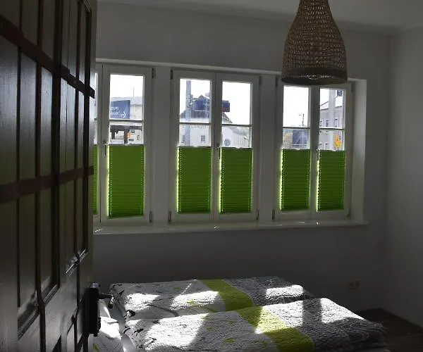 Bahnhof Lejlighed Laussnitz